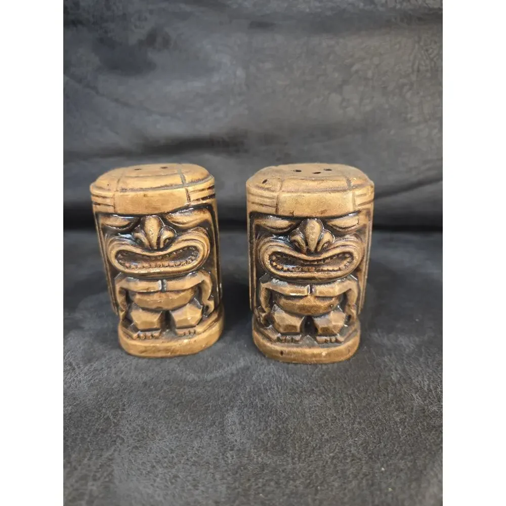 Vintage Tiki God Salt & Pepper Shakers Set Ceramic Faux Wood Style Made in Japan